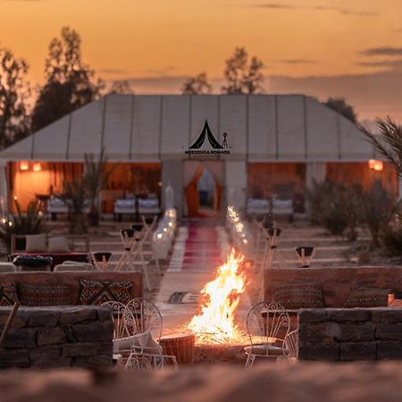 Merzouga Nomads Luxury Camp Exteriör bild