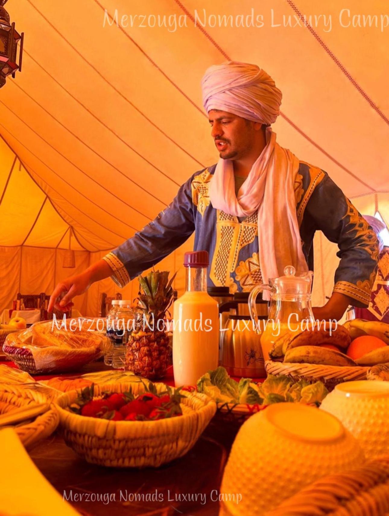 Merzouga Nomads Luxury Camp Exteriör bild