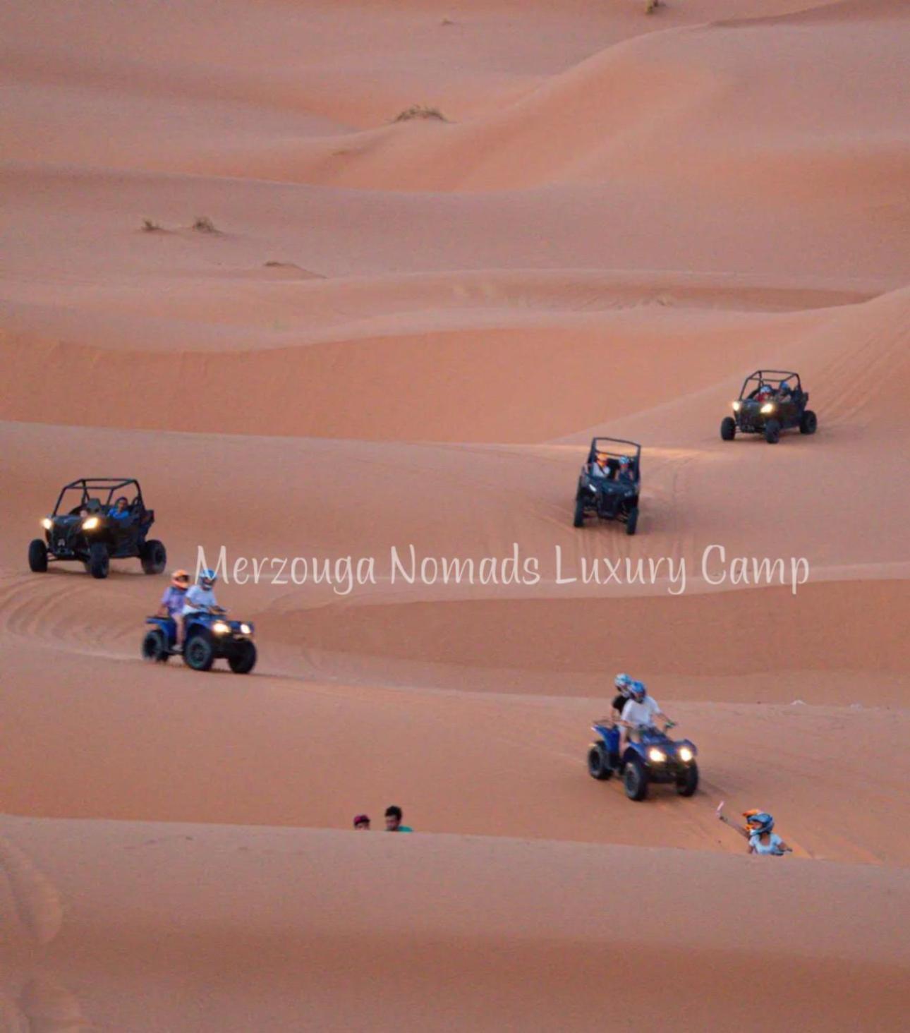 Merzouga Nomads Luxury Camp Exteriör bild