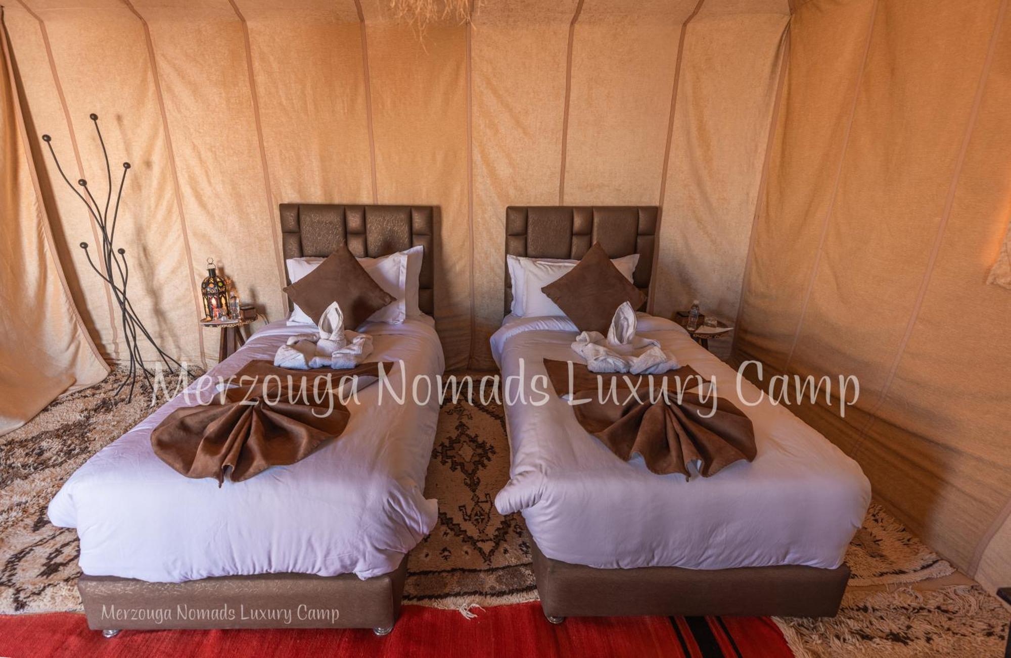 Merzouga Nomads Luxury Camp Exteriör bild