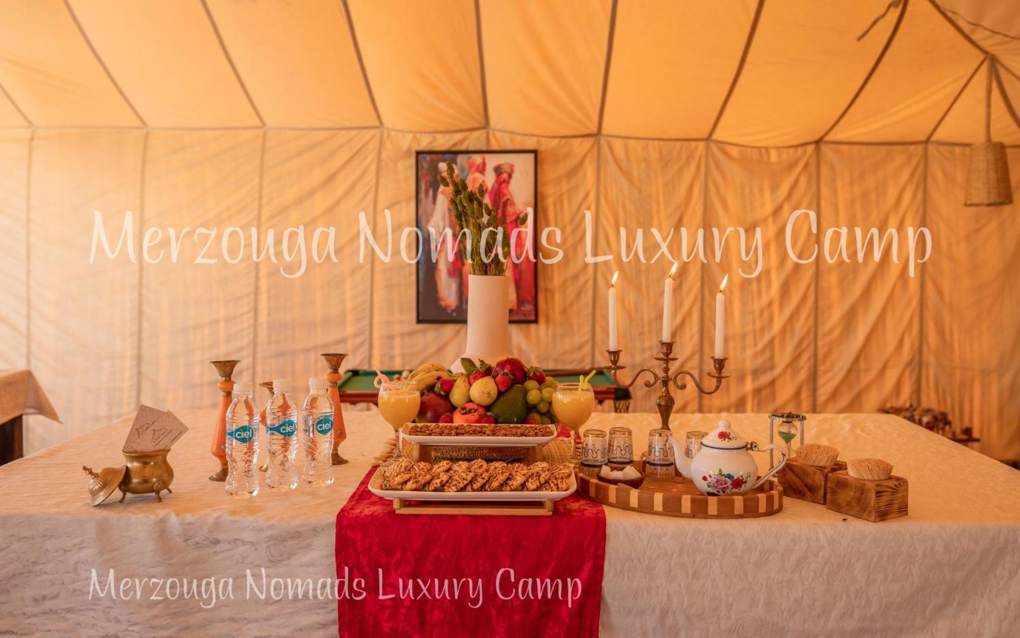 Merzouga Nomads Luxury Camp Exteriör bild
