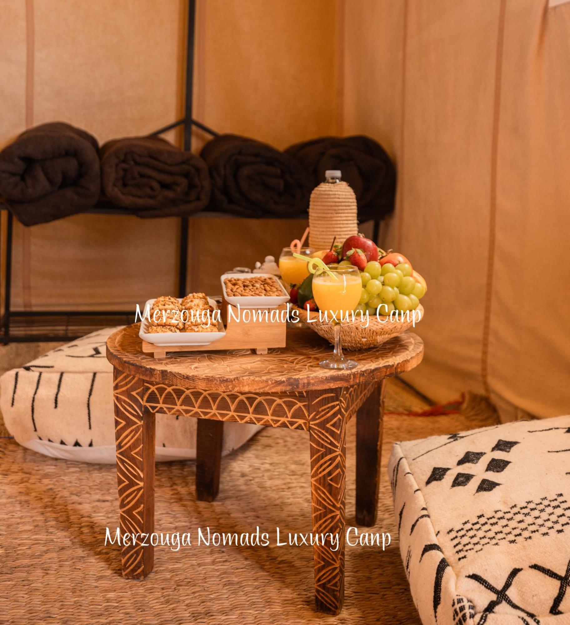 Merzouga Nomads Luxury Camp Exteriör bild