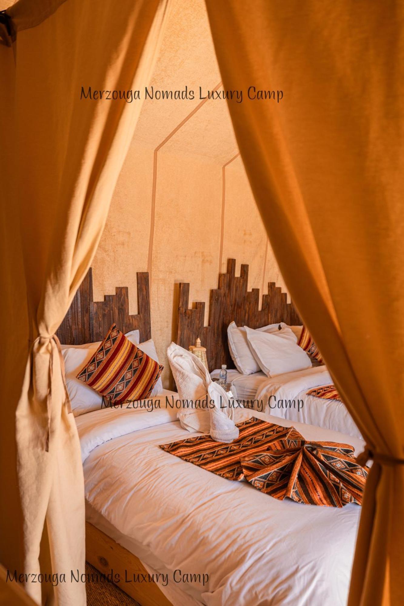 Merzouga Nomads Luxury Camp Exteriör bild