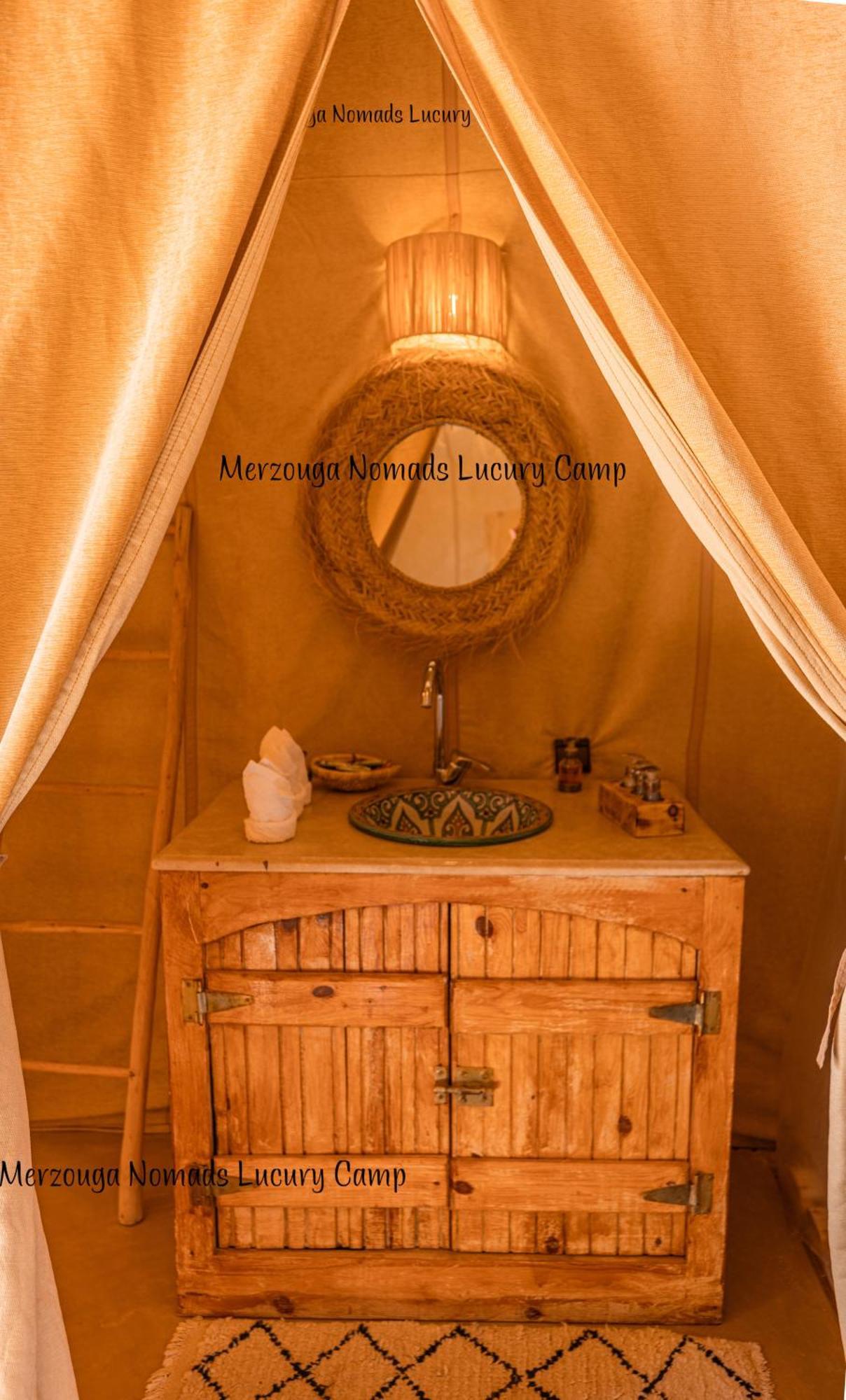 Merzouga Nomads Luxury Camp Exteriör bild