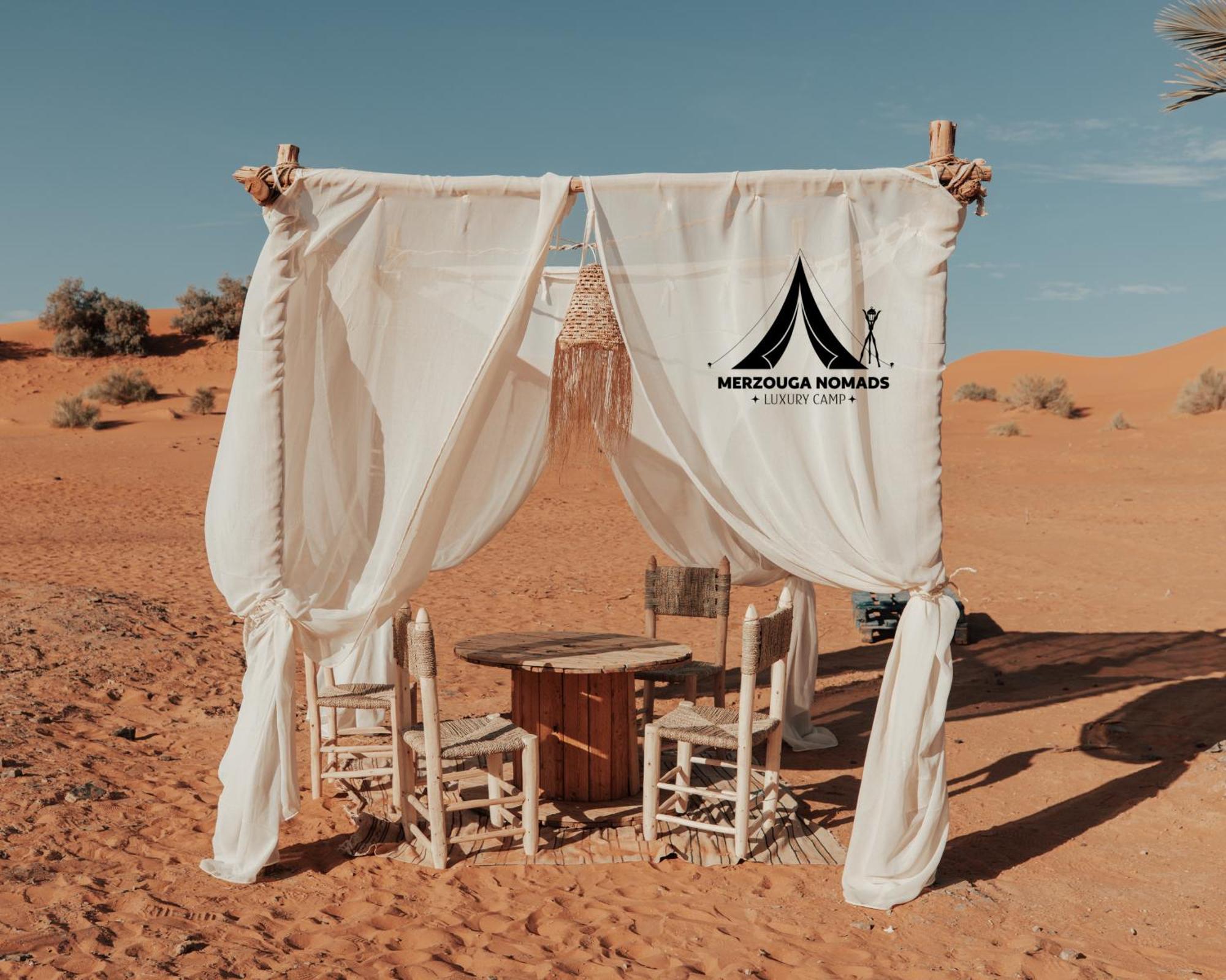 Merzouga Nomads Luxury Camp Exteriör bild